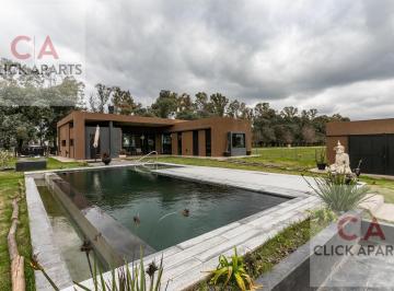 Casa · 162m² · 4 Ambientes · 2 Cocheras · Venta - Casa 4 Ambientes - Pileta - Medal Country Club Ruta 34 Km 14.5