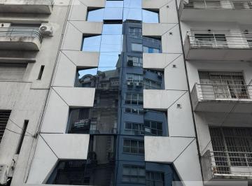 Oficina comercial · 2250m² · 12 Ambientes · Venta/alquiler – Edificio en Block con Local Comercial – Microcentro