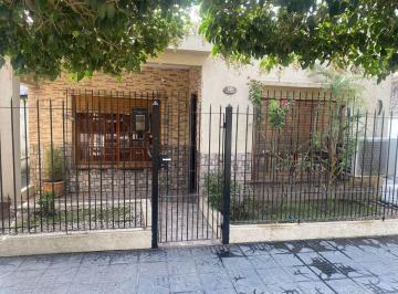 Casa de 3 ambientes, San Vicente · Casa en Venta San Vicente Ideal 2 Familias Oportunidad!