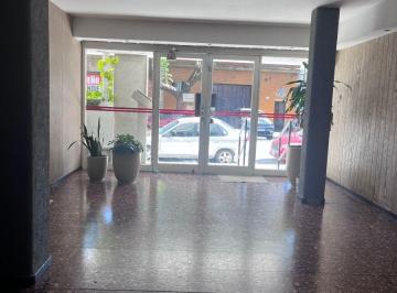 Departamento de 2 ambientes, Barracas · Salvadores, 1300, 2 Ambientes, Cocina y Lavadero Muy Luminoso