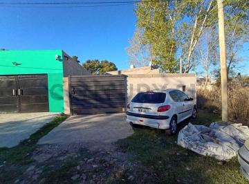 Casa · 60m² · 2 Ambientes · 2 Cocheras · 151 Bis Entre 523 y 524 - Casa en Venta Nueva en Melchor Romero.