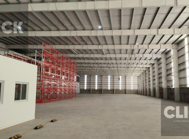 Depósito · 3100m²