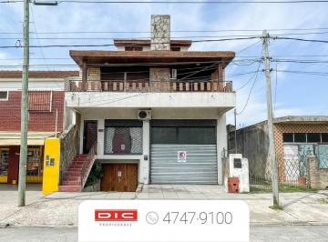 Casa · 323m² · 3 Ambientes · 2 Cocheras · Casa 2 Dorm. Venta - Boulogne Sur Mer