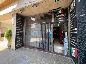 Local comercial · 85m² · 3 Ambientes · Local en Centro