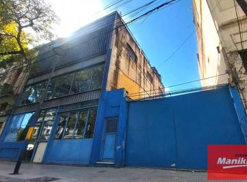 Oficina comercial · 791m² · Alquiler Déposito con Oficina en La Boca