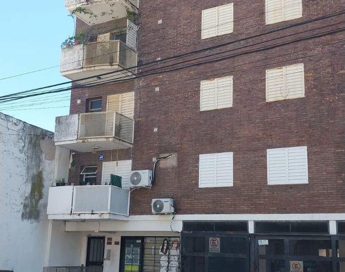 Departamento · 80m² · 4 Ambientes