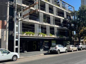 Departamento de 4 ambientes, Córdoba · B°general Paz - Casanova V - Esquiu 581 - Cochera y Asador en Balcon