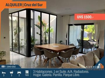 Casa de 4 ambientes, San Vicente · Casa en Alquiler 3 Habitaciones - Cruz del Sur