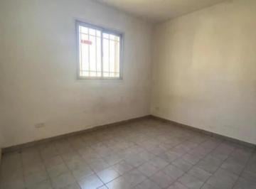 Casa · 80m² · 5 Ambientes · 2 Cocheras · Venta Casa 3 Dor Barrio Panamericano. Oportunidad