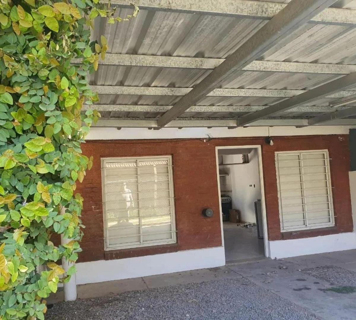 calle 40 . Entre Avenida 137 y Calle 138, La Plata, GBA Sur