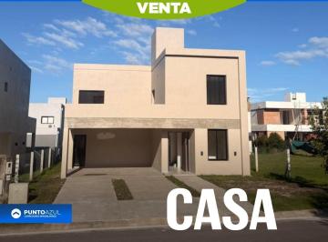 Casa · 364m² · 6 Ambientes · 2 Cocheras · Casa/venta/3 Dorm. Uno en Suit/
