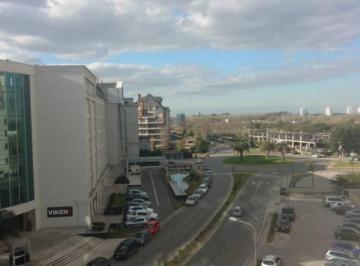 Oficina comercial · 85m² · 1 Cochera · Alquiler Oficina Wyndham 85 m²