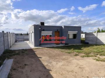 Foto1 · En Venta Casa de 2 Dorm. en Barrio 4h, Maldonado