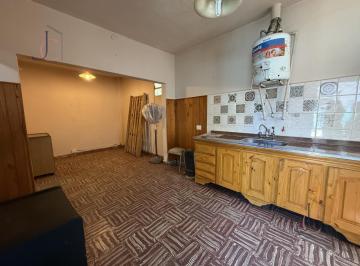 PH · 80m² · 3 Ambientes · 1 Cochera · PH en Haedo Sur