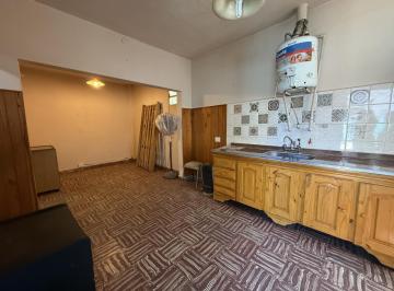 PH · 80m² · 3 Ambientes · 1 Cochera · PH en Haedo Sur