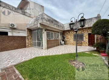PH · 80m² · 3 Ambientes · 1 Cochera · PH 3 Ambientes en Venta con Patio, Parrilla, Terraza y Cochera en Villa Luzuriaga