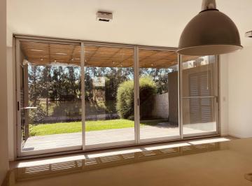 Departamento · 95m² · 4 Ambientes · 2 Cocheras · Duplex en El Barrio Islas del Golf. Complejo La Mansa. Nordelta