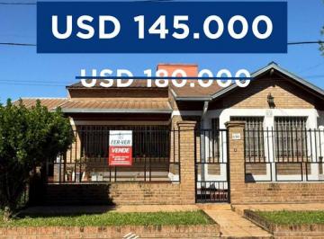 FRV-FRV-114_2 · Casa 4 Dorm. en Venta. Apto Credito Hipotecario