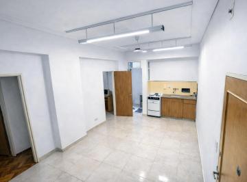Departamento de 2 ambientes, Barrio Norte · 2 Amb con Patio en Barrio Norte – Ideal Vivienda, Estudio o Renta Temporaria