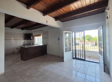 Departamento de 4 ambientes, Almirante Brown · Departamento en Alquiler Sobre Av H. Yrigoyen - Longchamps