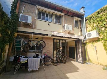 Casa de 6 ambientes, Rosario · Casa Única 4 Dorm. con Cochera en Abasto