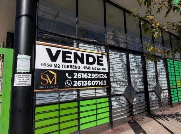Local comercial , Guaymallén · Local Comercial de 1242 m² en Venta en Guaymallén
