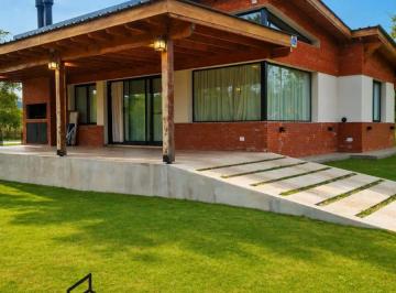 Casa de 3 ambientes, Villa Ciudad Parque Los Reartes · Excelente Casa Chalet Vivienda 120 m² en Venta Lote de 700 m² Solar Los Molinos Villa Ciudad Parque!