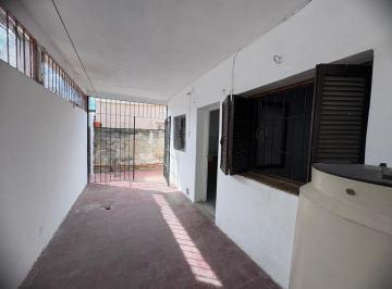 PH · 69m² · 3 Ambientes · Casa Tipo PH en Venta Zarate