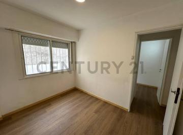 Departamento · 45m² · 3 Ambientes · Departamento en Venta de 2 Dorm. en La Plata