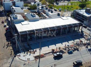 Local comercial · 103m² · Local en Alquiler | Río Senguer