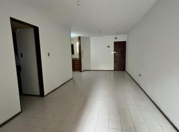 Departamento · 38m² · 2 Ambientes · Buenos Aires Al 400: 1 Dormitorio con Balcón