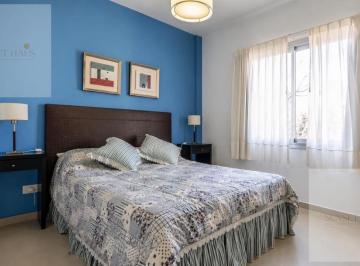 Departamento · 58m² · 3 Ambientes · 1 Cochera · Venta Departamento 3 Ambientes Amueblado + Balcón con Parrilla y Cochera