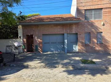 PH · 87m² · 4 Ambientes · PH en Venta
