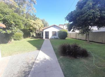 PH · 200m² · 4 Ambientes · 1 Cochera · Venta PH Tipo Casa 628 m² de Lote, 4 Amb Reciclada, Gran Parque Todo en Planta Baja