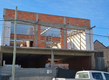 Departamento · 60m² · 2 Ambientes · Se Vende Depto un Dorm. en Pozo, Centro, General Roca