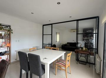 Casa · 160m² · 4 Ambientes · 2 Cocheras · Hermosa Casa Bº San Ignacio Apta Crédito