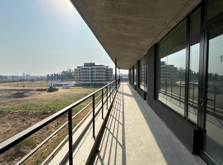 Oficina comercial · 36m² · 1 Ambiente · 1 Cochera