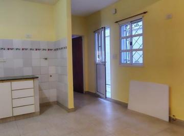 Departamento · 42m² · 1 Ambiente · Departamento Amplio de un Dormitorio en Planta Baja Macrocentro