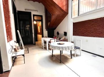 PH · 144m² · 4 Ambientes · PH Tipo Casa Entrada Independiente