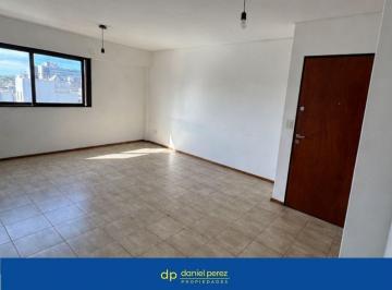 Departamento · 36m² · Departamento 2 Ambientes en Alquiler Moron Centro