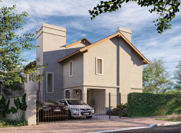 Casa de 6 ambientes, San Isidro · Espectacular Casa 6 Ambientes a Estrenar en Lomas de San Isidro con Extenso Jardín y Doble Cochera