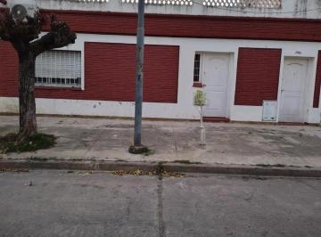Casa · 100m² · 4 Ambientes · Casa en Morris con Detalles