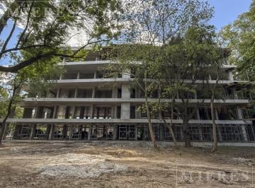 Departamento · 132m² · 4 Ambientes · 1 Cochera · Departamento en Venta en Bosque Tortugas