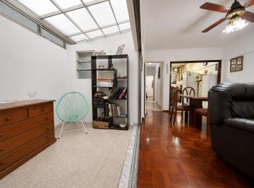 Departamento · 62m² · 6 Ambientes · Departamento 2/3 Dorm. con Patio Propio Doble Baño – 90 m² Utilizables – Centro