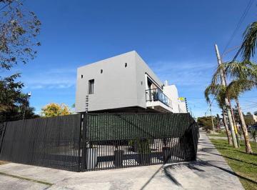 Casa de 4 ambientes, Mar del Plata · Casa 4 Ambientes en PH, Barrio Caisamar.
