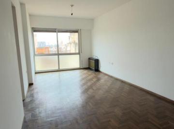 Departamento · 40m² · 3 Ambientes · Departamento 1 Dormitorio Cocina Separada 1 Baño Contrafrente