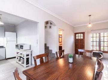 Casa · 86m² · 4 Ambientes · 1 Cochera · Dúplex 4 Amb Cochera y Patio – Lanus