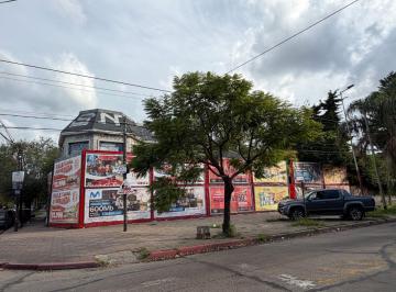 Terreno , Morón · Excelente Esquina Comercial Para Emprendimiento