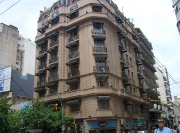 Oficina comercial · 200m² · Semi Piso de Categoría en Recoleta
