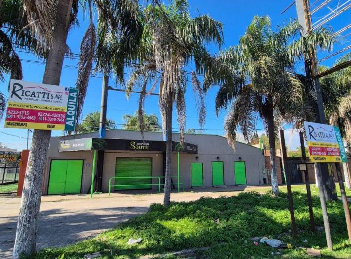 Local comercial · 980m² · 1 Cochera